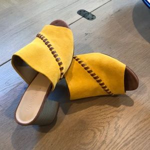 Farylrobin Yellow/mustard shoes- size 8M